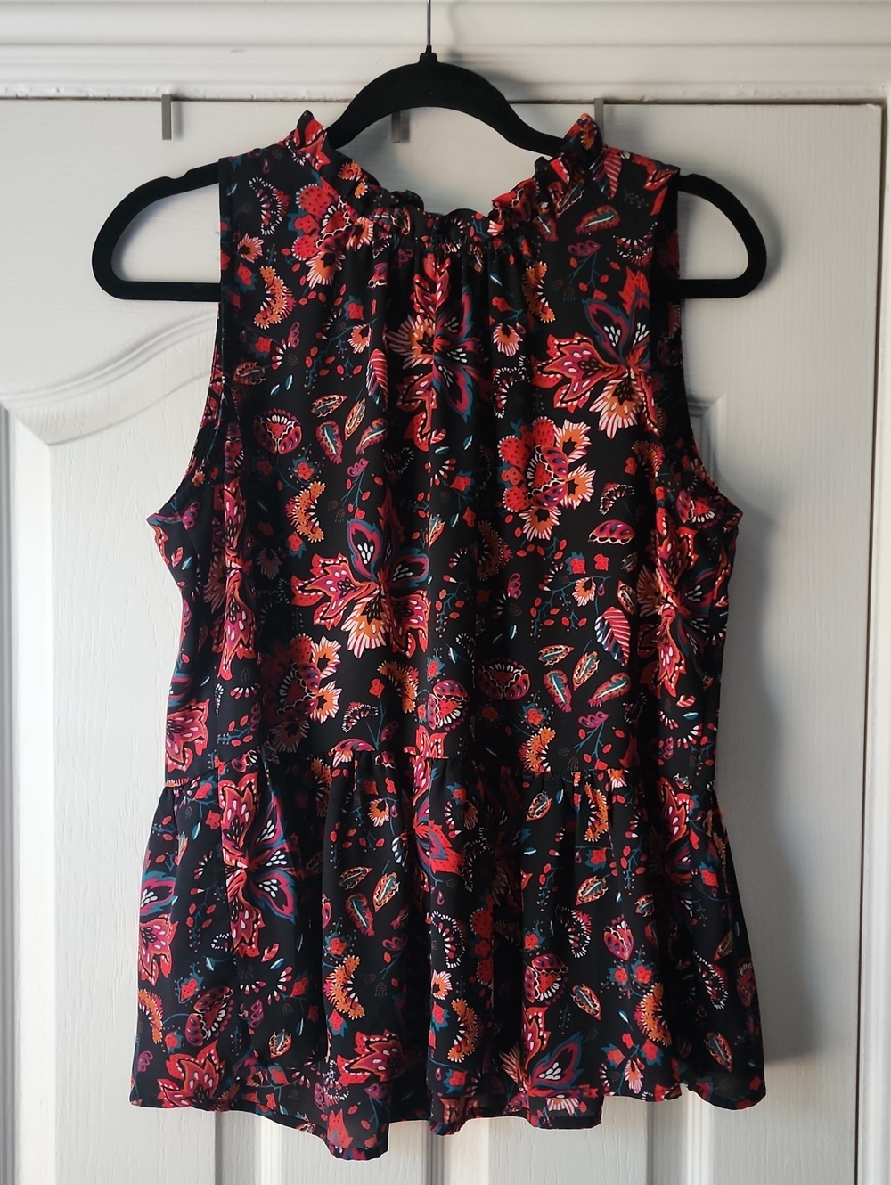 LOFT Black Floral Ruffled Neck